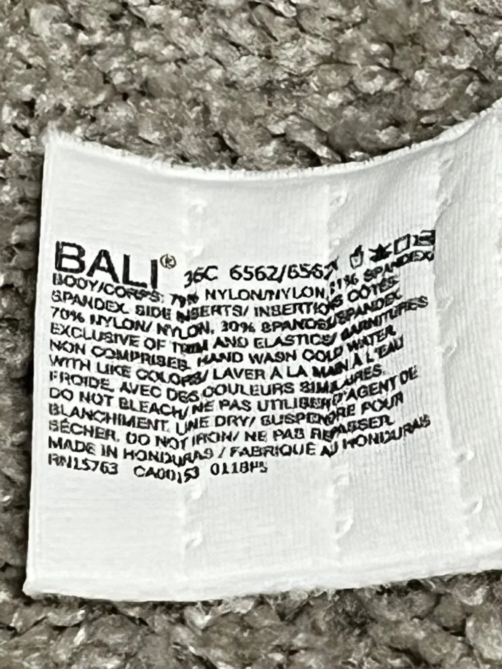 Bali Women's One Smooth U® Side & Strapless Bra White`36C